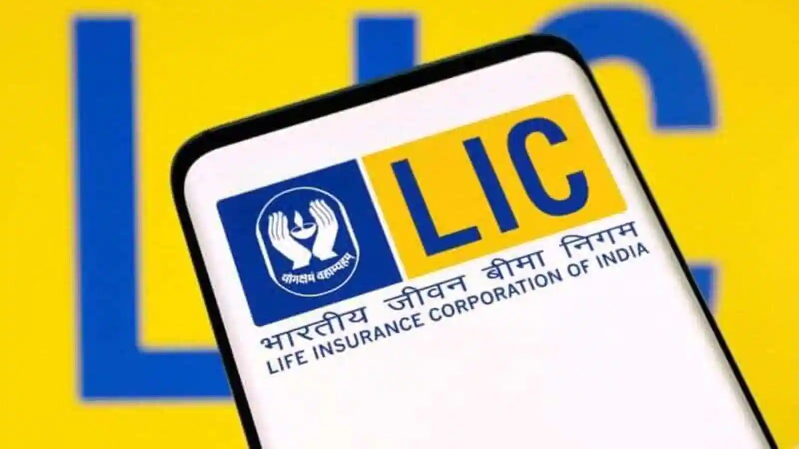 LIC policyholder alert: Last day to link policies with PAN for IPO ends tomorrow