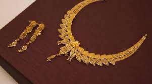 Gold price in India declines by Rs 260 per 10 grams for 24 carat and 22 carat