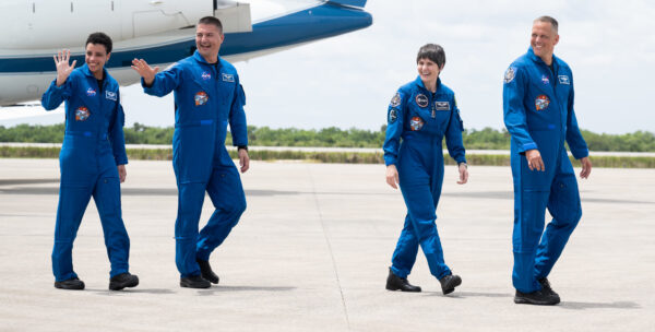 SpaceX Crew-4 astronauts arrive in Florida ahead of April 23 launch to ISS (photos) 