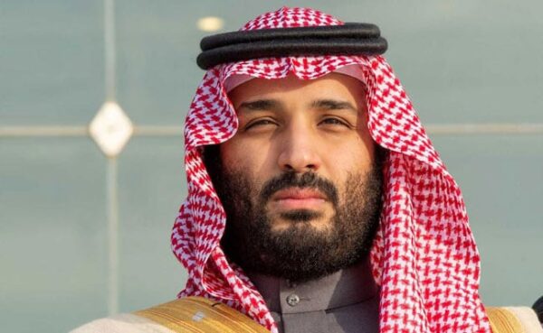 Saudi Woman Jailed For Using Twitter To “Challenge” King, Crown Prince