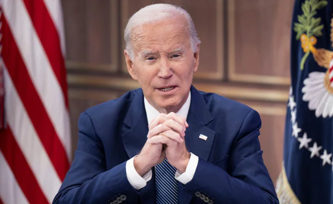 Joe Biden Mocked For Spelling Our ‘Dot’ In Website Address: “He Will Literally Read Any Words”