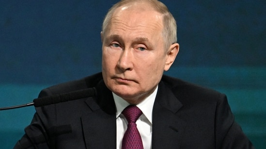 Putin soils himself after falling from stairs at his Moscow residence