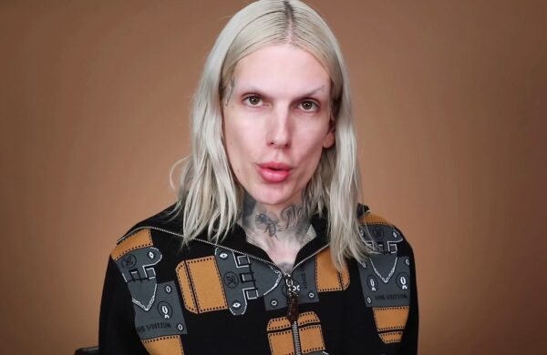 Know about the net worth of the richest makeup artists- Jeffree Star